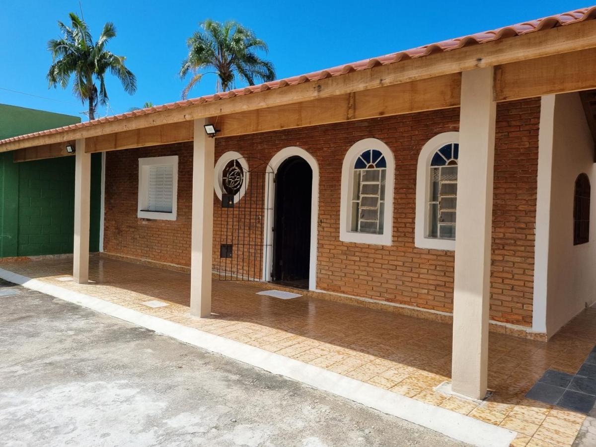 Confortavel Casa Com Piscina E Churrasqueira A 100M Da Praia Карагуататуба Экстерьер фото