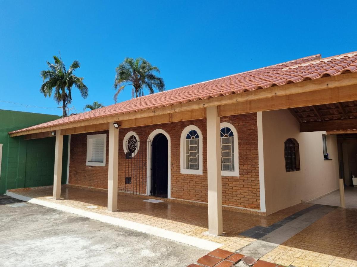 Confortavel Casa Com Piscina E Churrasqueira A 100M Da Praia Карагуататуба Экстерьер фото